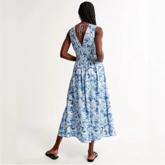 Abercrombie & Fitch Blue Floral Maxi Dress - Picture 3 of 7